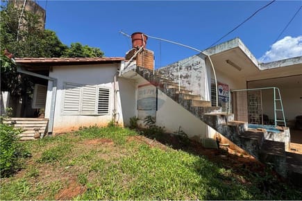 VENDO CASA EN SAN LORENZO