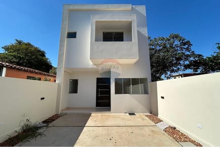 Duplex - Venta - Loma Pytá, Paraguay