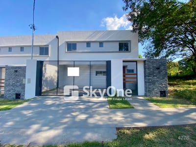VENDO DÚPLEX A ESTRENAR LUQUE ZONA MUNICIPALIDAD