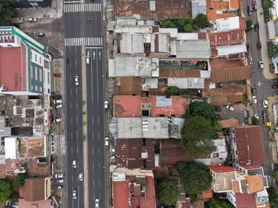 VENDO EDIFICIO COMERCIAL SOBRE AVDA.EUSEBIO AYALA