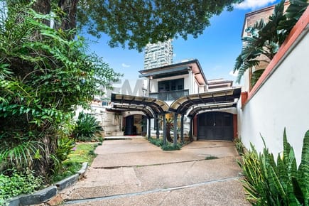 VENTA CASA ZONA SHOPPING DEL SOL