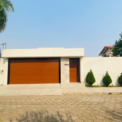 Casa en Alquiler en Equipetrol 