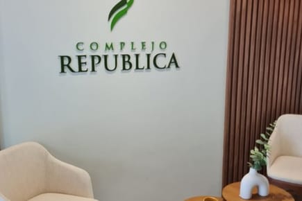 Departamento en Venta en Luque | 2 Dormitorios | Complejo República | Cochera