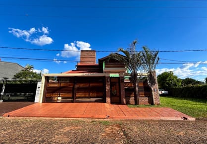 Amplia y Exclusiva Residencia en Venta