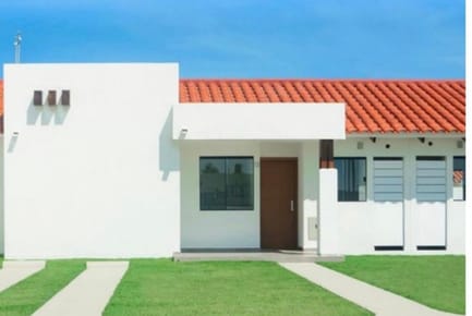 Casa en Venta -Zona Norte - cond La fontana riviera 1