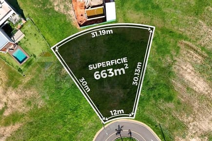 Terreno de 662,84 m² Aquaterra