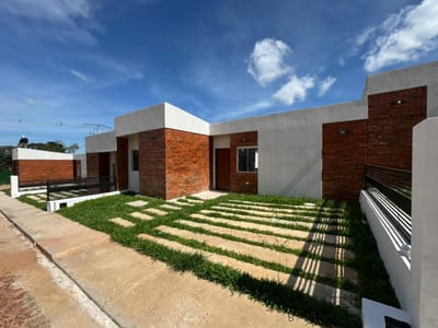 Vendo casas en condomini de Luque - Barrio Vida