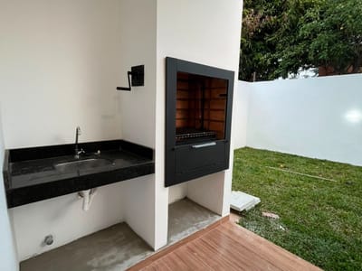 VENDO TRIPLEX A ESTRENAR EN FERNANDO DE LA MORA