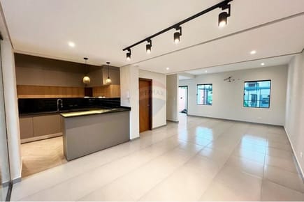 DUPLEX MODERNO A ESTRENAR SOBRE AVDA DEL YACHT