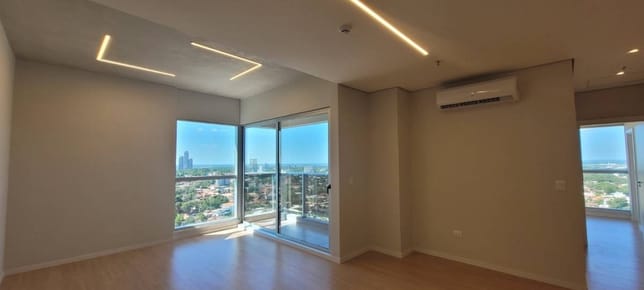 EN VENTA DEPARTAMENTO EN EL EDIFICIO PETRA TOWER - ASUNCION