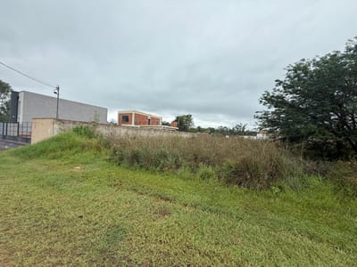 En venta amplio terreno titulado en San Bernardino - Puerta del Lago 