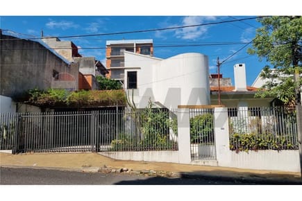 Residencia en Venta – Barrio Ciudad Nueva | Asunción