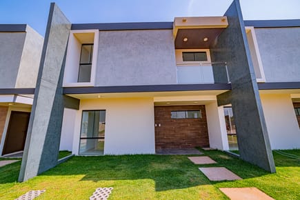 CASA DE 3 DORMITORIOS EN VENTA ZONA ESTE CONDOMINIO VILLAS DEL ESTE 6 