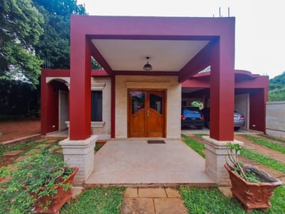 Vendo hermosa casa en la ciudad de Luque.