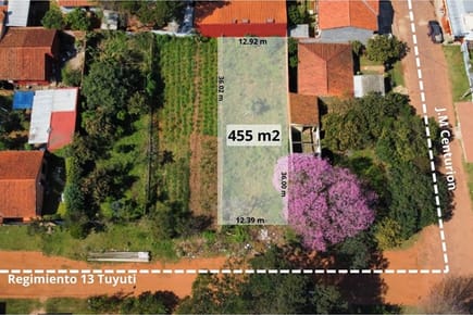 143094012-52