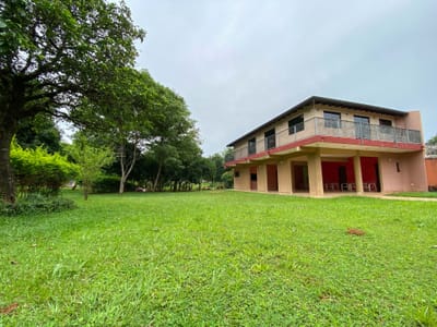 VENDO CASA EN YAGUARON SOBRE RUTA 4.666 m2