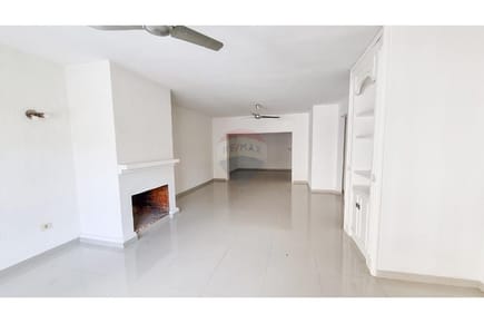 PROPIEDAD IDEAL PARA RESIDENCIA O USO COMERCIAL