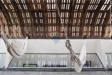 VENTA CASA DE DISEÑO EN ASUNCIÓN 