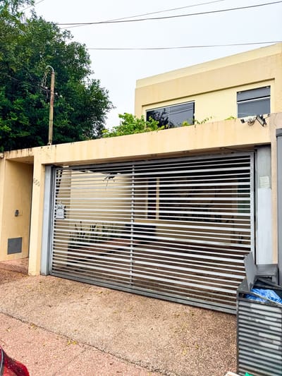 ALQUILO DÚPLEX AMOBLADO CON PISCINA – LAMBARÉ, BARRIO FELICIDAD