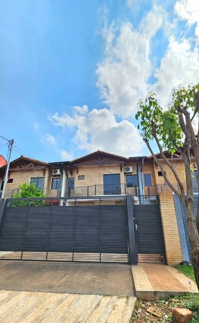 Alquilo dúplex en Luque, Zona Rakiura