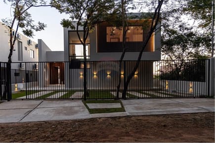 VENDO LUJOSA CASA EN SAN BERNARDINO 4 HAB