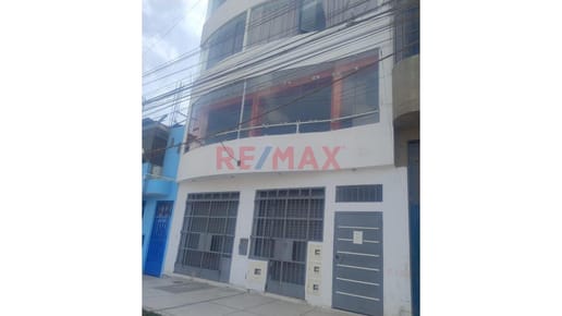 Expande Tu Marca! Local De 385 M² En Plena Av. Carlos Izaguirre