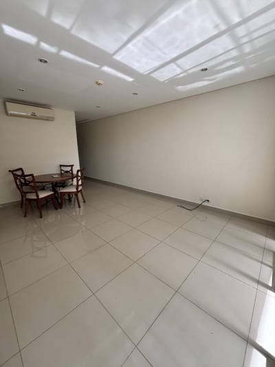 ALQUILO DEPARTAMENTO DE 2 HAB + SERVICIO EN SAN CRISTOBAL