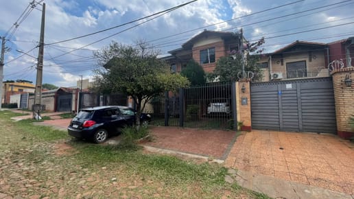 Duplex De 4 Habitaciones En Fernando De L Mora Zona Norte! 
