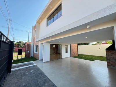 VENTA CASA DUPLEX A ESTRENAR EN 4TO BARRIO LUQUE