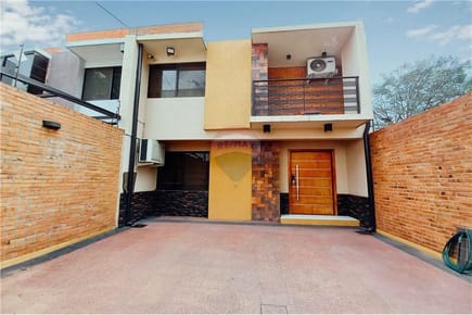 DUPLEX EN VENTA - LAMBARÉ B° VALLE APU.A II