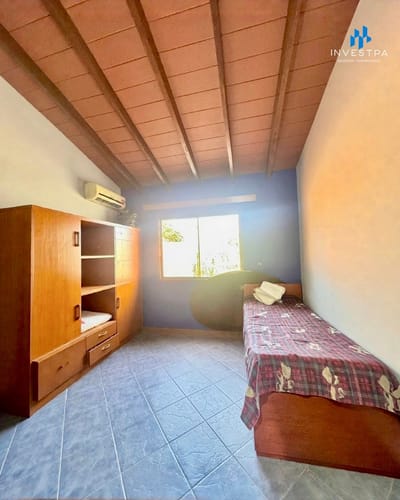 VENDO HERMOSA CASA EN SAN LORENZO