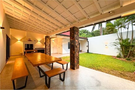 Hermosa casa en lambare limite con Asuncion 