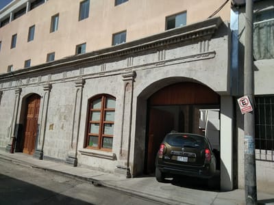 Departamento de dos dormitorios, con excelente ubicacion cerca de todo