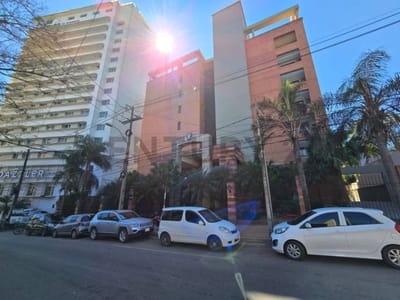 AMPLIO DEPARTAMENTO CON 3 DORMITORIOS FRENTE AL SHOPPING DEL SOL