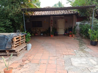VENDO CASA EN BARRIO JARA