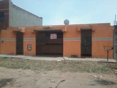 CASA EN VENTA
