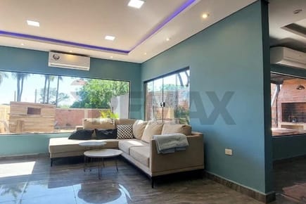 VENTA DE CASA EN SAN LORENZO