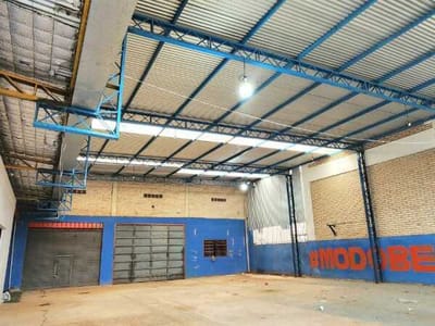 Vendo Tinglado en Fernando de la Mora – Zona Sur, 4 Mojones
