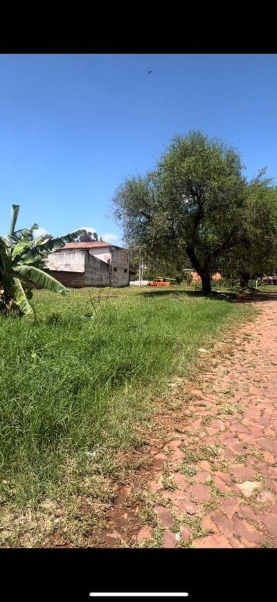 En Venta un Terreno de 390 m2 en Caaguazú - Ñemby