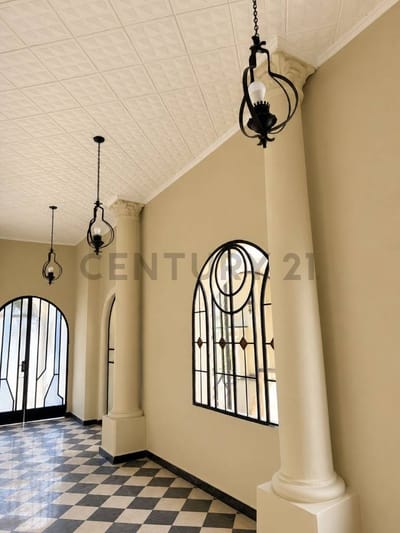 Propiedad Estilo Colonial En El Centro De Asunción