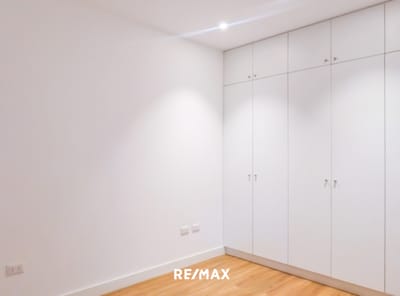 Elegante Departamento Flat en venta en Miraflores: Viva con Estilo y Comodidad
