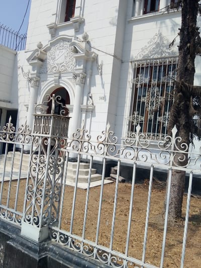 Casa Alquiler  Centro De Lima Por Petit Thuoars 1ra Cuadra