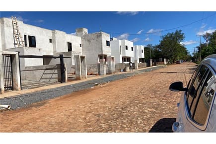 VENDO DUPLEX A ESTRENAR EN LUQUE - LAURELTY