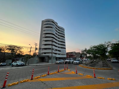 ALQUILER AMOBLADO 2 DORM EN CONDOMINIO CUPESI