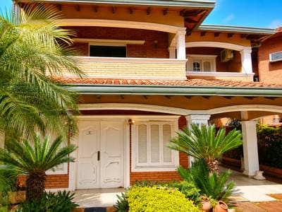 VENDO RESIDENCIA EN FERNANDO DE LA MORA