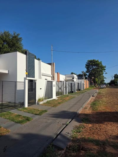 duplex,casa en alquiler en Encarnacion