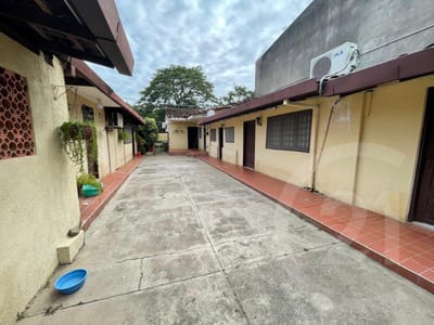 CASA EN VENTA ZONA CENTRO ENTRE PRIMER ANILLO - POR EL COLISEO JHON PICTOR 