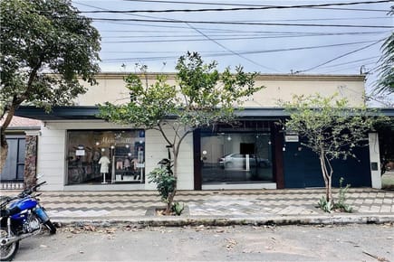 LOCAL de 114 m2 en MBURICAO, Asunción