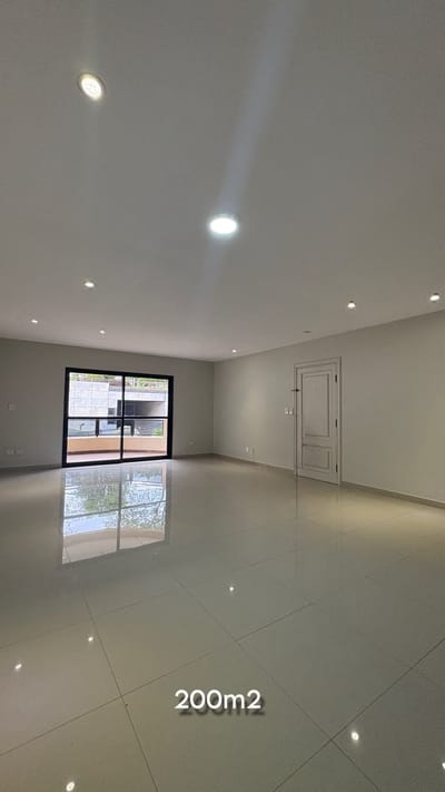 DEPARTAMENTO EN VENTA - LAS MERCEDES 