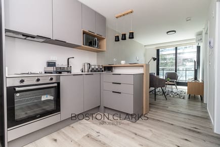 Apartamento De Un Dormitorio En Alquiler En Buceo Amueblado